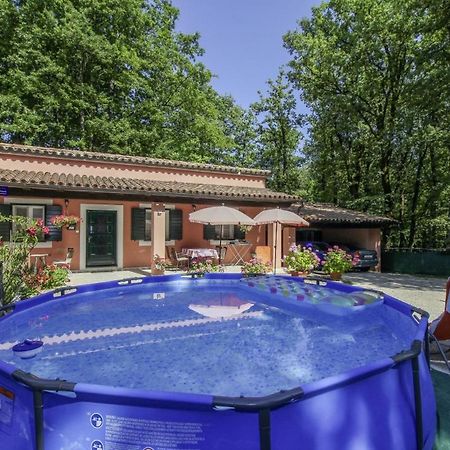 Dalibor In Jakacici - Haus Fuer 2-4 Personen Gračišće Buitenkant foto